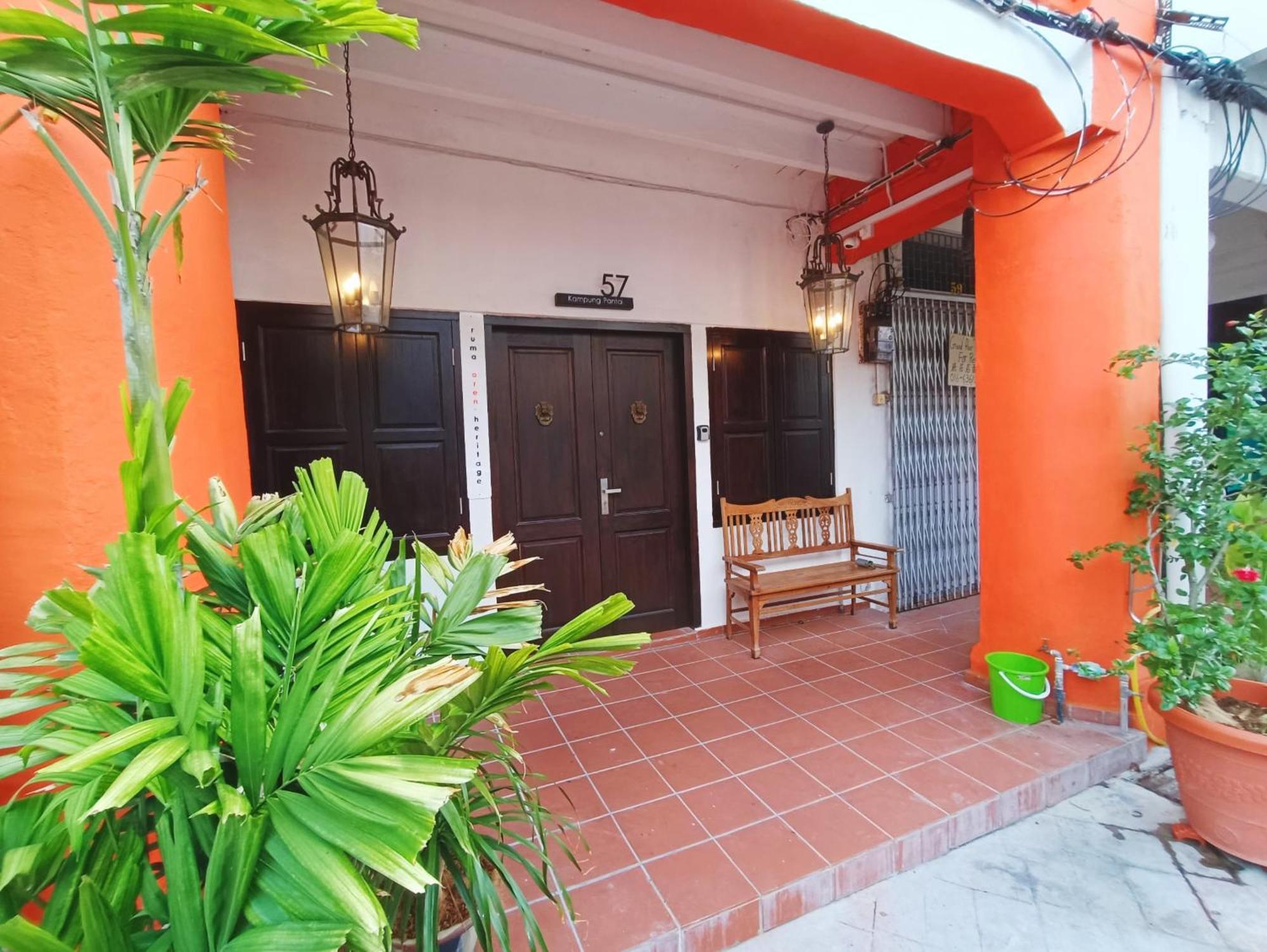 57 Ruma Oren Heritage Jonker Residence Melaka Екстериор снимка